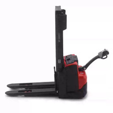 Diecast Stacker 1/24 Scale BT Staxio Toy Vehicle Electric Forklift Model