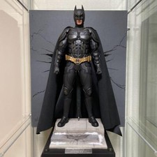 Hot Toys Batman The Dark