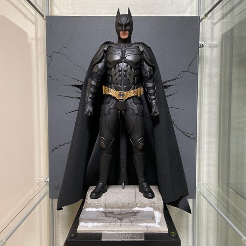 Hot toys batman - hot, dark