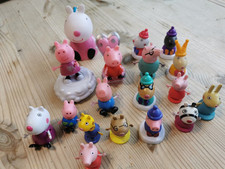peppa pig Bundle figures (18) + Chair+ Moving Vehicle 