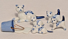 Vntg blue Delft porcelain cat
