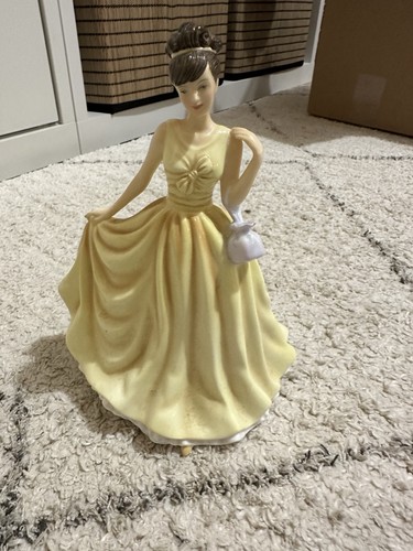 Royal doulton pretty ladies - royal,
