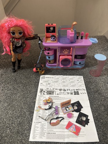 Surprise o m - l.o.l., o.m.g