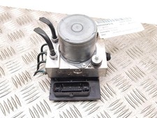 Land Rover Discovery ABS pump