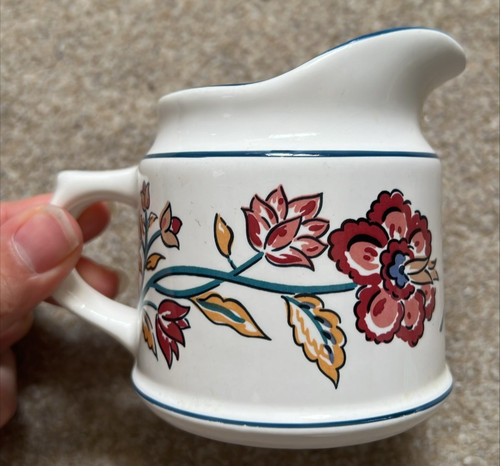 Boots camargue milk jug - milk,
