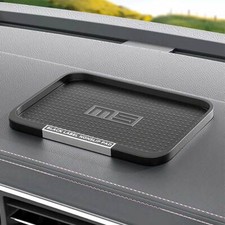 1x Car Dashboard Silicone Pad