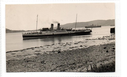 Postcard size vintage - postcard-size,