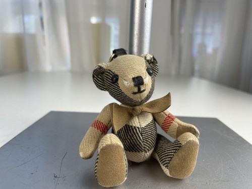 Burberry teddy bear keyring - burberry,