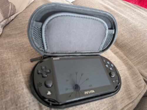 Sony vita slim pch - sony, ps
