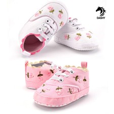 Newborn baby girl floral - newborn, crib