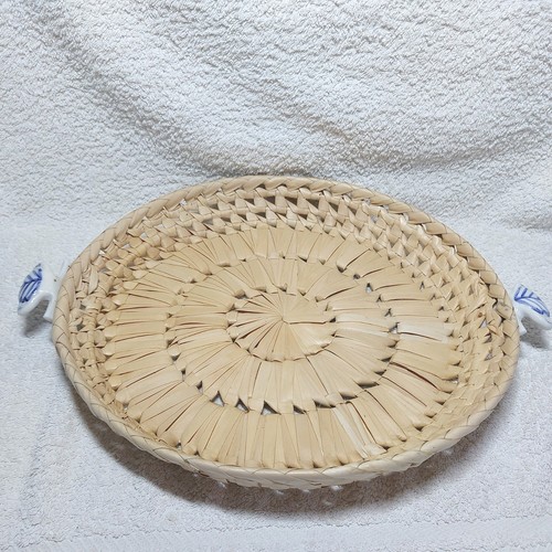 Round woven wicker - round, shallow