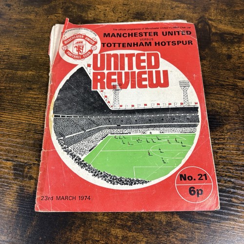 Manchester united programmes - united,