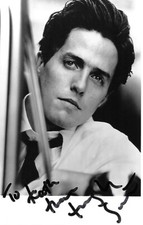 HUGH GRANT HAND  SIGNED PHOTOGRAPH NOTTING HILL PRETTY WOMAN FAMOUS ACTOR