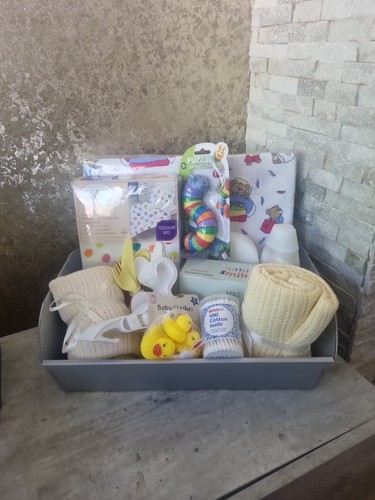 Unisex baby shower - , hamper
