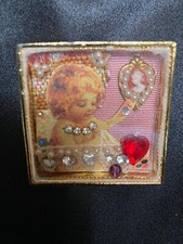 Vintage Victorian 3D Shadow Box Brooch Pin