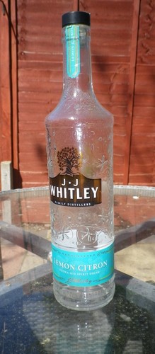 Empty whitley vodka - whitley, mix