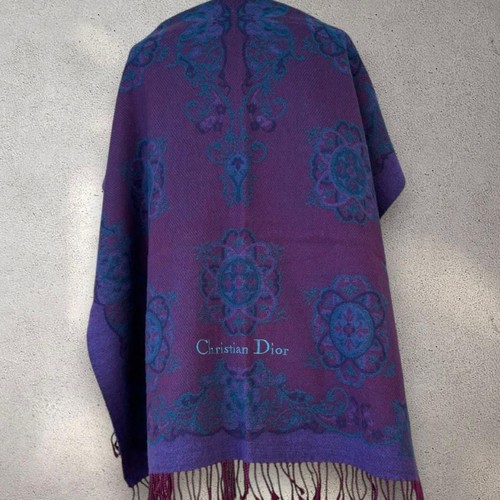 Christian dior lap blanket - christian,