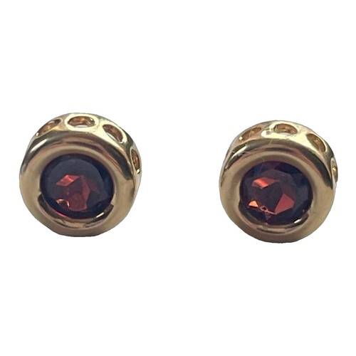 9ct gold garnet - 9ct,