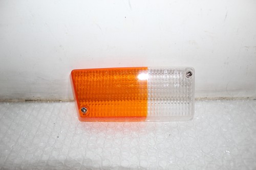 Plastic front right - front,