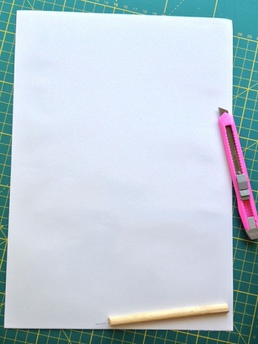White self adhesive sign - a4,