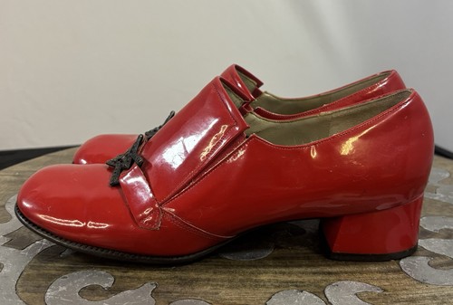 Vintage red patent leather mod - red,