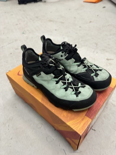 Women aku rock dfs - women’s,