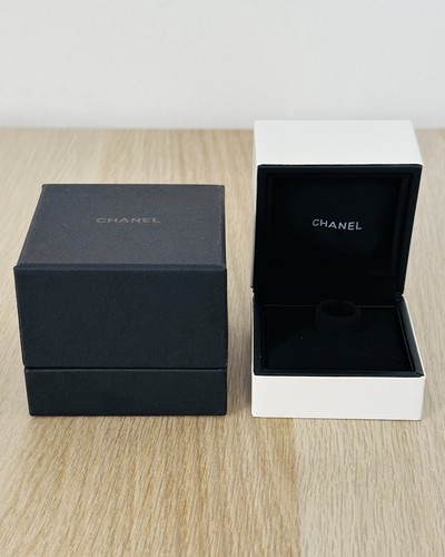 Chanel jewellery presentation - chanel,