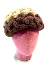 WOMENS VINTAGE CROCHET ANGORA WOOL YARN BERET HANDARBEIT CREAM HAT