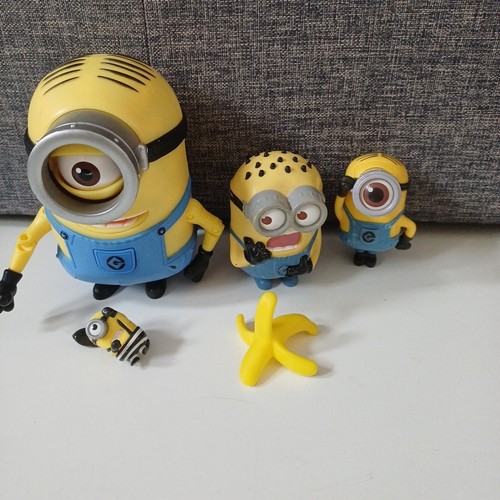 Minion toy bundle mixed - minion,