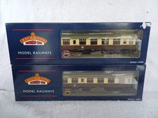 Bachmann OO 39-029B & 39-029C BR MK1 Corridor SK WR Chocolate Cream Coaches X 2