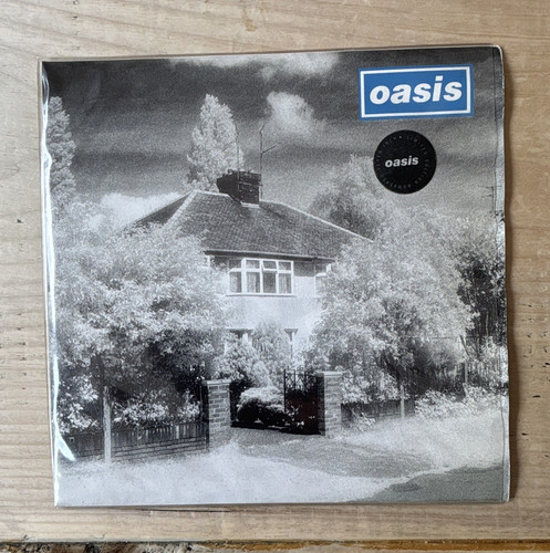 Oasis live forever black - oasis,