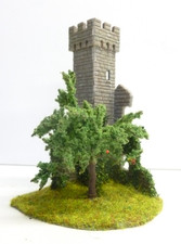 TT gauge derelict castle tower / folly building diorama with tree         TT120