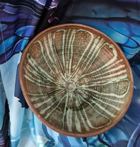 Large vintage studio pottery - studio,