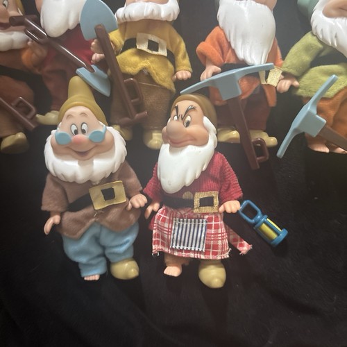 Walt disney seven - seven, dwarfs