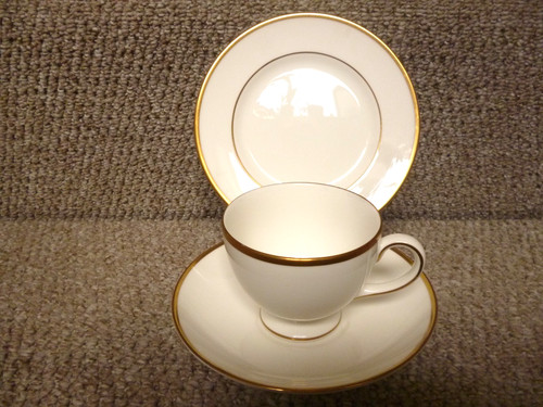 Wedgwood california trios - 3,