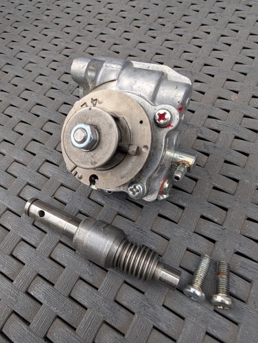 Yamaha rd250lc genuine - yamaha,