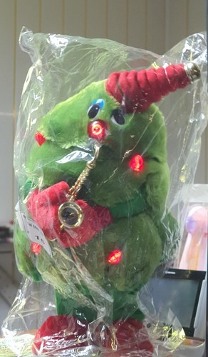 Musical christmas tree lights - tree,