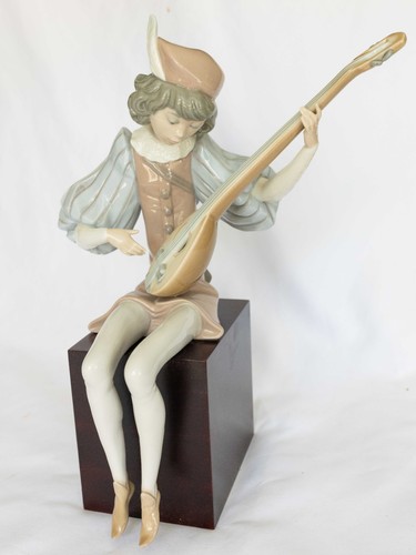 Vintage lladro figurine - vintage,