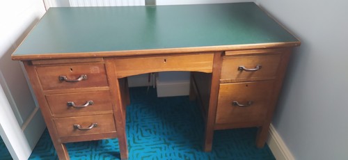 Large solid oak vintage - large,