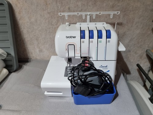 Brother 3034dwt overlocker - brother,