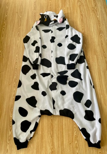 Unisex adult animal cow - animal,