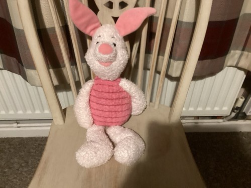 Winnie the pooh piglet - winnie-the-pooh,