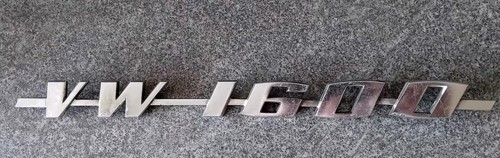 1600 rear badge script type - 1600,