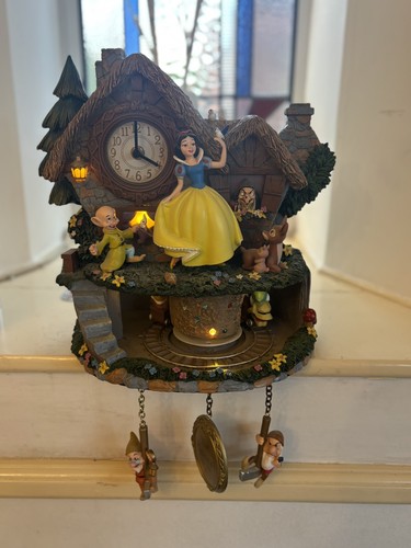 Bradford exchange disney snow - bradford,