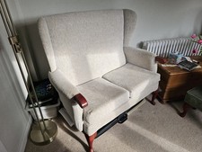 HSL Upright Sofa And Chair Set