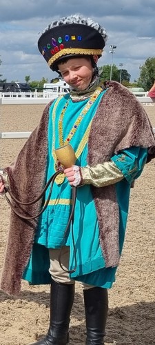 Henry 8th costume and - henry,