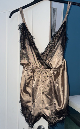 Boohoo satin lace trim - satin,
