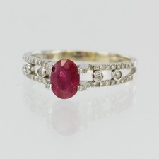 Stunning 18ct White Gold Ruby and Diamond Ring
