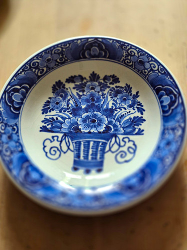 Delft dutch blue white hand - dutch,