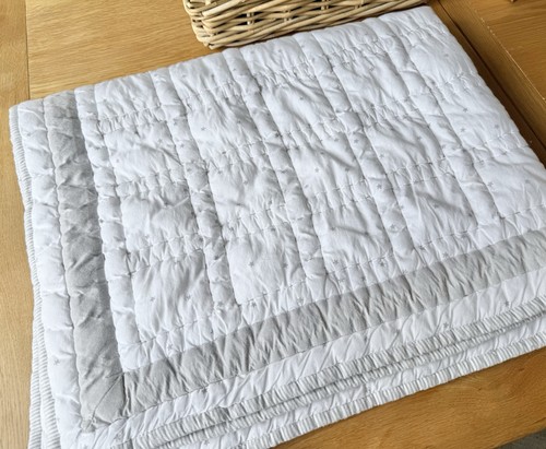 The little white company cot - little,